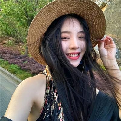 阿丽玛 海报